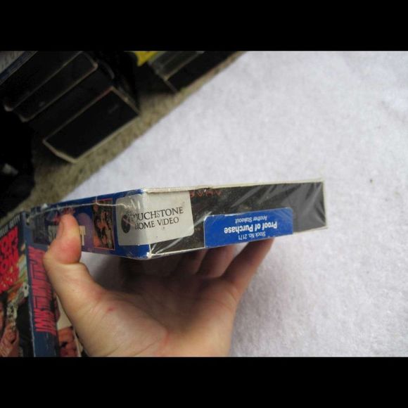 Oscar Another Stakeout Stop! Or My Mom Will Shoot VHS Cassette Tape Bundle $3 - Picture 9 of 12